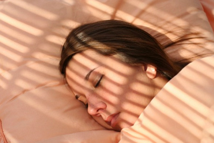 woman-sleep-blinds-open-wp